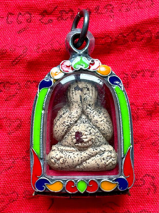 Amulette Phra Pidta Ruay Tanjai (2016) – Luangpu Singthong, Wat Pa Tham Wiwek # 566 Magic of the Buddha