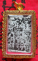 Curieuse amulette Phra Somdej ancienne en aluminium. # 361 - Magic of the Buddha