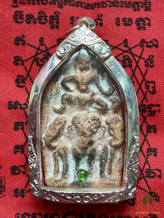 Amulette Indra sur Airavata avec perle verre alchimique # 815 Magic of the Buddha