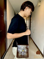 Sac magique orné de yant par le vénérable Ajarn Wicha # 697