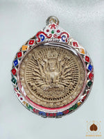 Amulette chinoise de Chenrezi à mille bras # 844 Magic of the Buddha