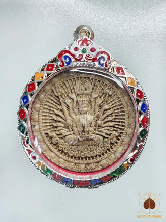 Amulette chinoise de Chenrezi à mille bras # 844 Magic of the Buddha