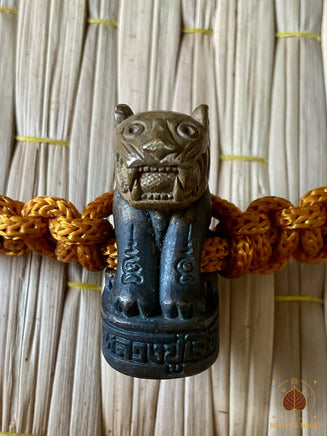 Ceinture protectrice Kemkat Seuar aux neuf tigres et Bia Gae – Vénérable Luang Phor Djua du Wat Klang Bang Geow # 810 Magic of the Buddha