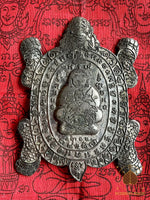 Tortue Phaya Tao Manghön – Édition Limitée Roon Puthakoon Charoenphom – Ajarn Thep Jatsang (Wat Si Yaek Charoenphon) # 648